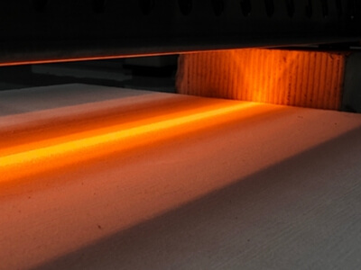 如何選擇焊接技術(shù)？紅外線焊接與激光焊接的深度對比！